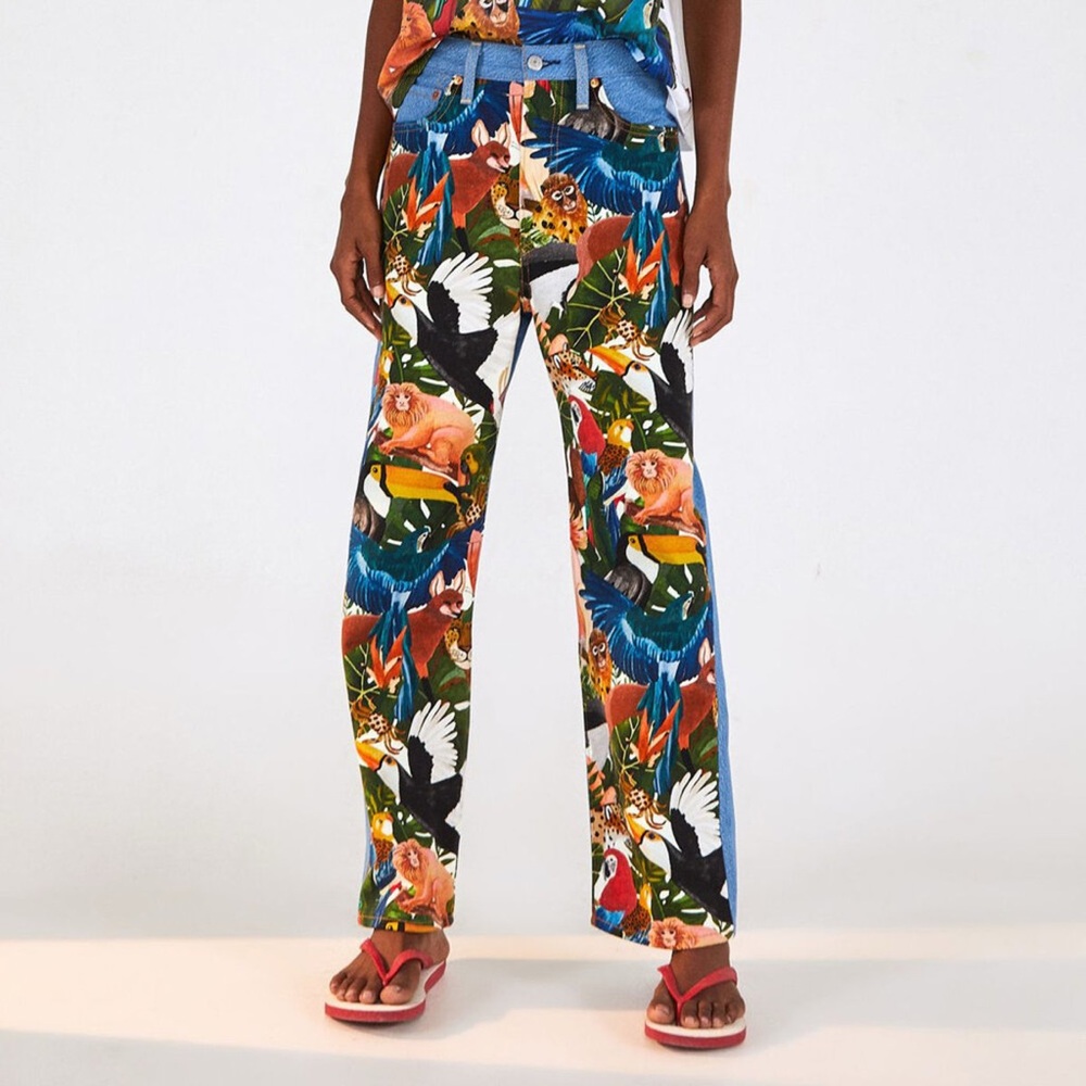 Levi’s x FARM Rio Ribcage Straight Jean - Picture 4 of 9